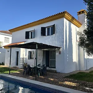 https://gran-chalet-a-13-min-de-sevilla.es-andalucia.com