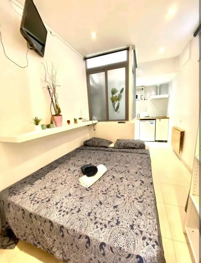 012 Apartamento 4 3 Apartment Barcelona
